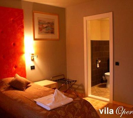 Opera Hotel Oradea Bagian luar foto